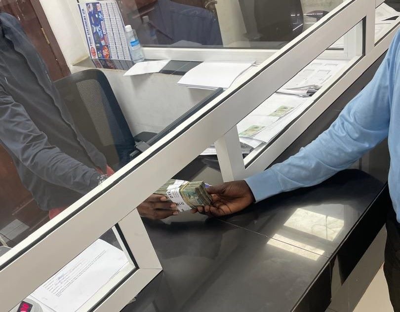 William & kate Middleston with their newly born 